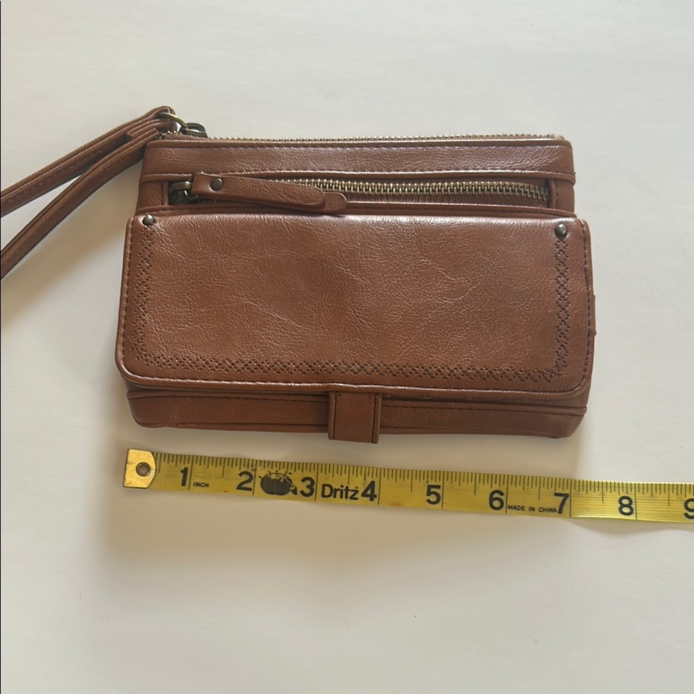 Small Leather wristlet